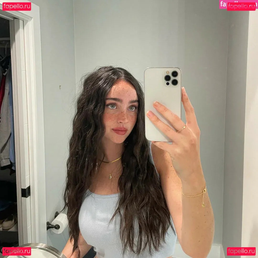 Rae Cambra Onlyfans Photo Gallery 