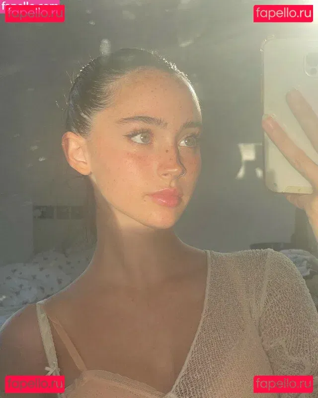 Rae Cambra Onlyfans Photo Gallery 