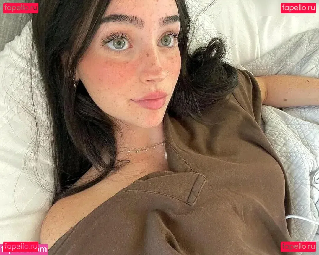 Rae Cambra Onlyfans Photo Gallery 