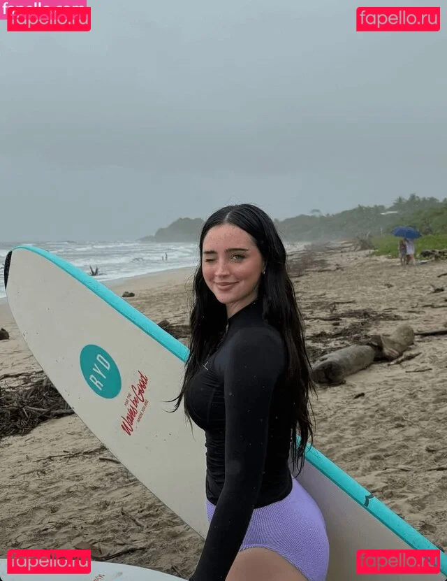 Rae Cambra Onlyfans Photo Gallery 