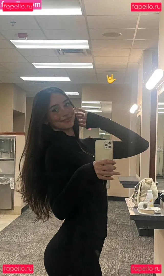 Rae Cambra Onlyfans Photo Gallery 