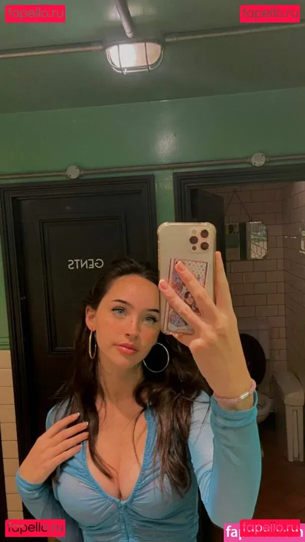 Rae Cambra Onlyfans Photo Gallery 