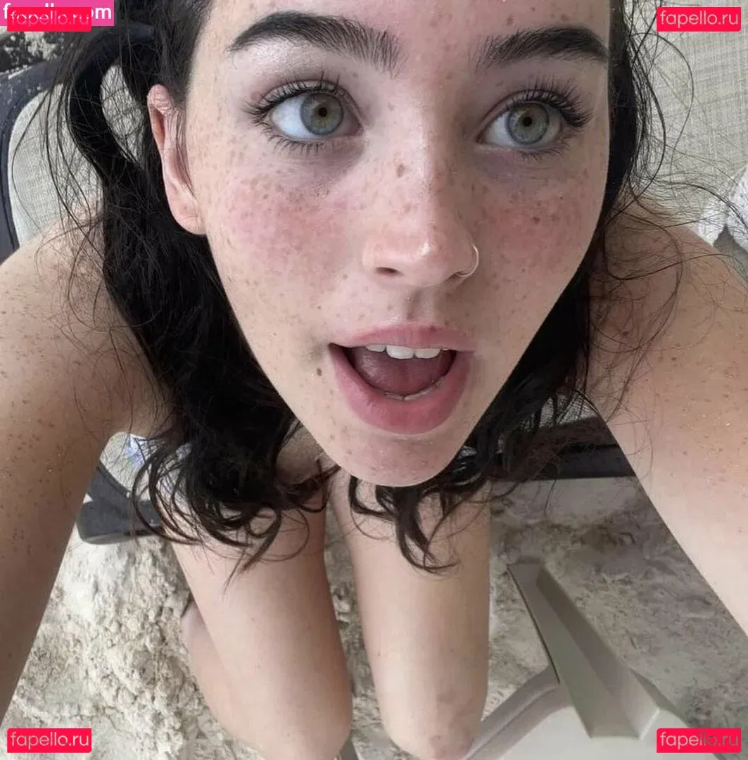 Rae Cambra Onlyfans Photo Gallery 