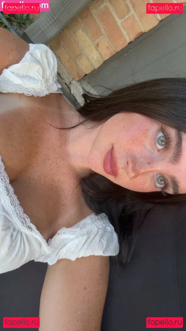 Rae Cambra Onlyfans Photo Gallery 