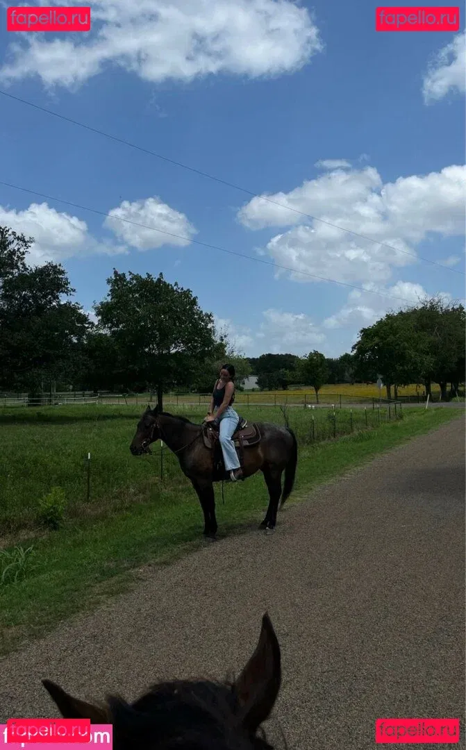 Rae Cambra Onlyfans Photo Gallery 