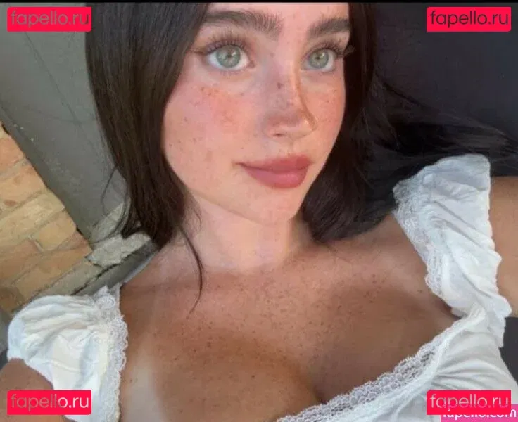 Rae Cambra Onlyfans Photo Gallery 