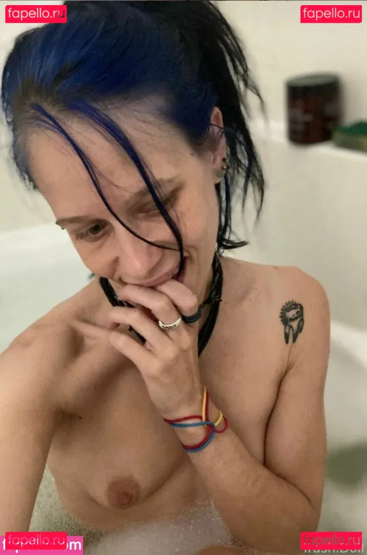 TrashDoll Onlyfans Photo Gallery 