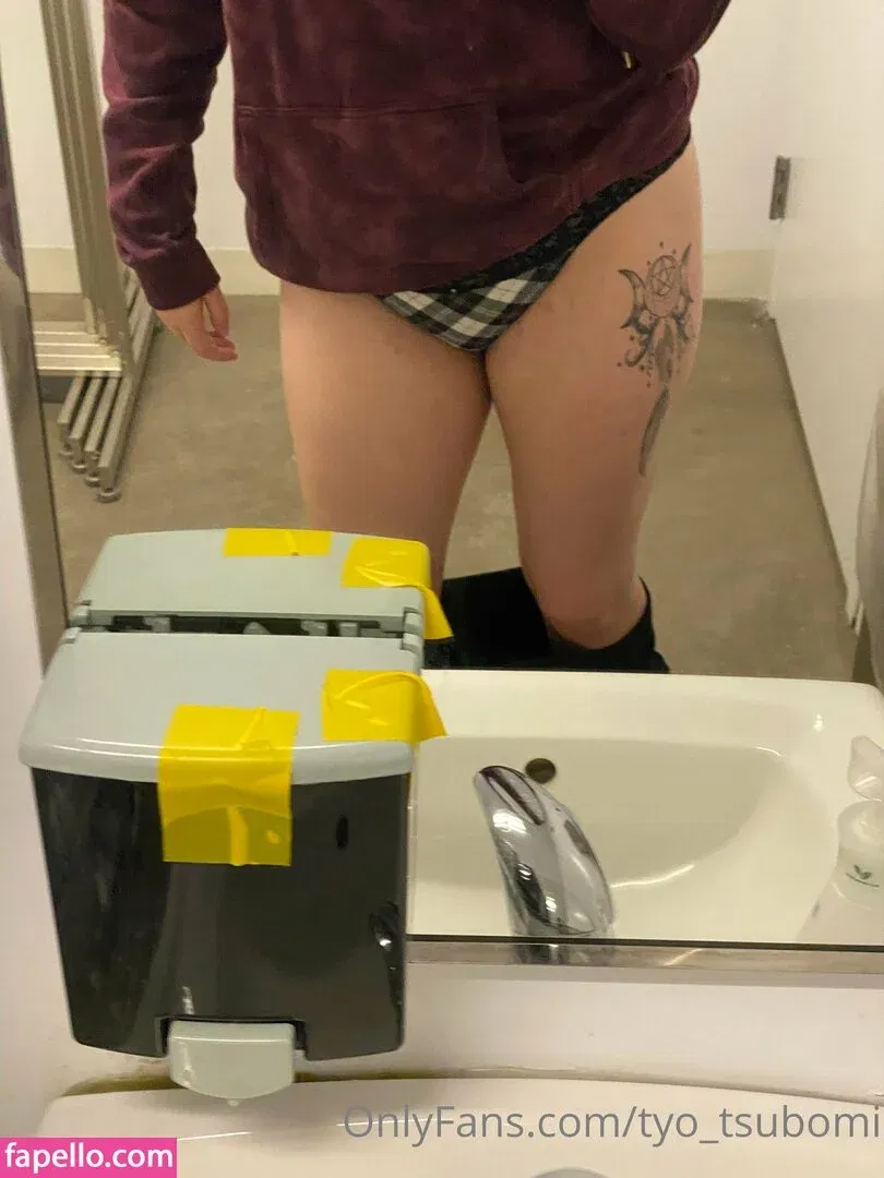 tyo_tsubomi Onlyfans Photo Gallery 