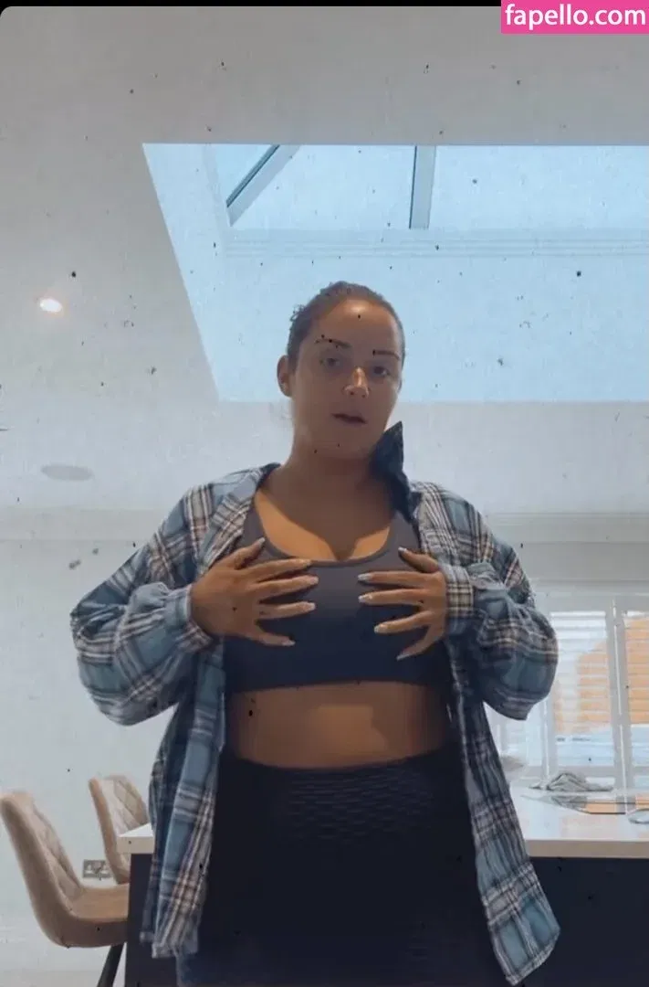 jussez Onlyfans Photo Gallery 