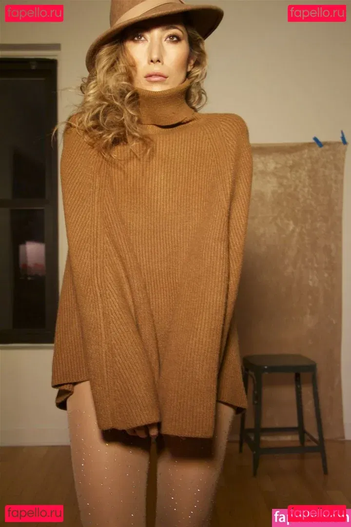 Dichen Lachman Onlyfans Photo Gallery 