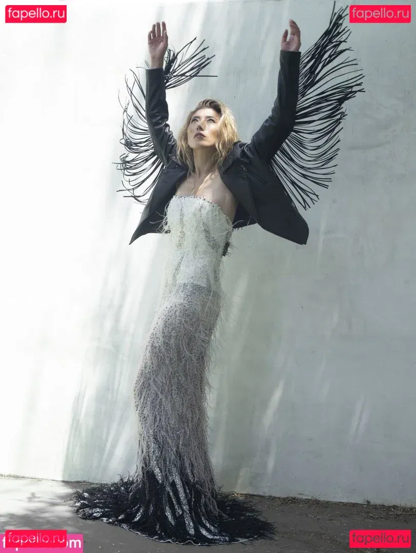 Dichen Lachman Onlyfans Photo Gallery 