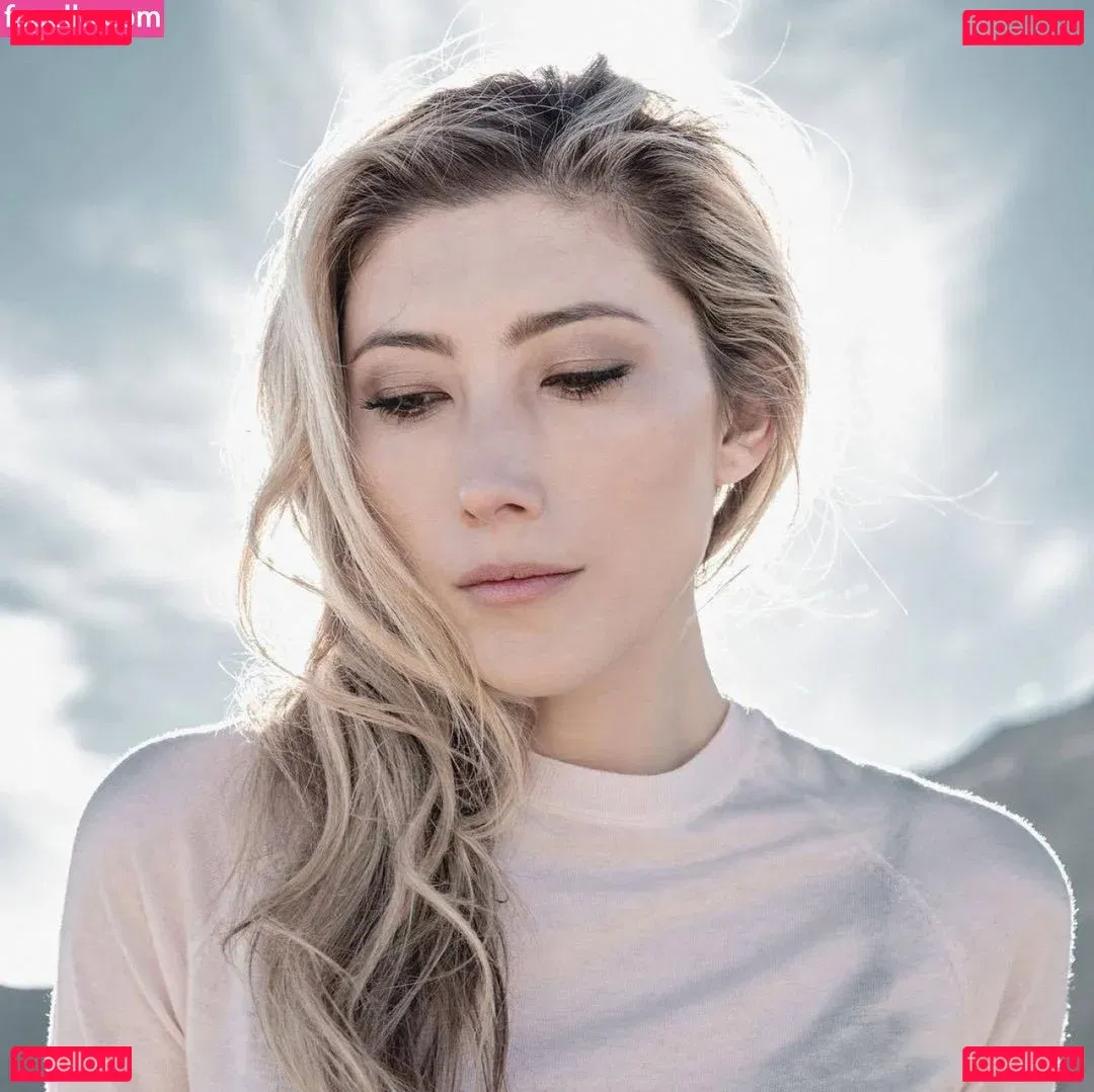 Dichen Lachman Onlyfans Photo Gallery 