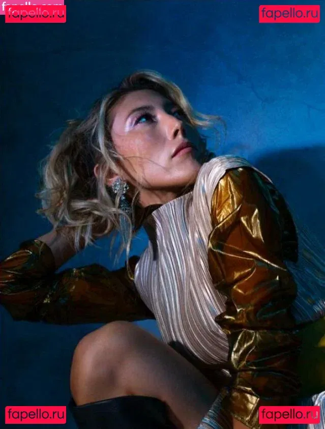 Dichen Lachman Onlyfans Photo Gallery 