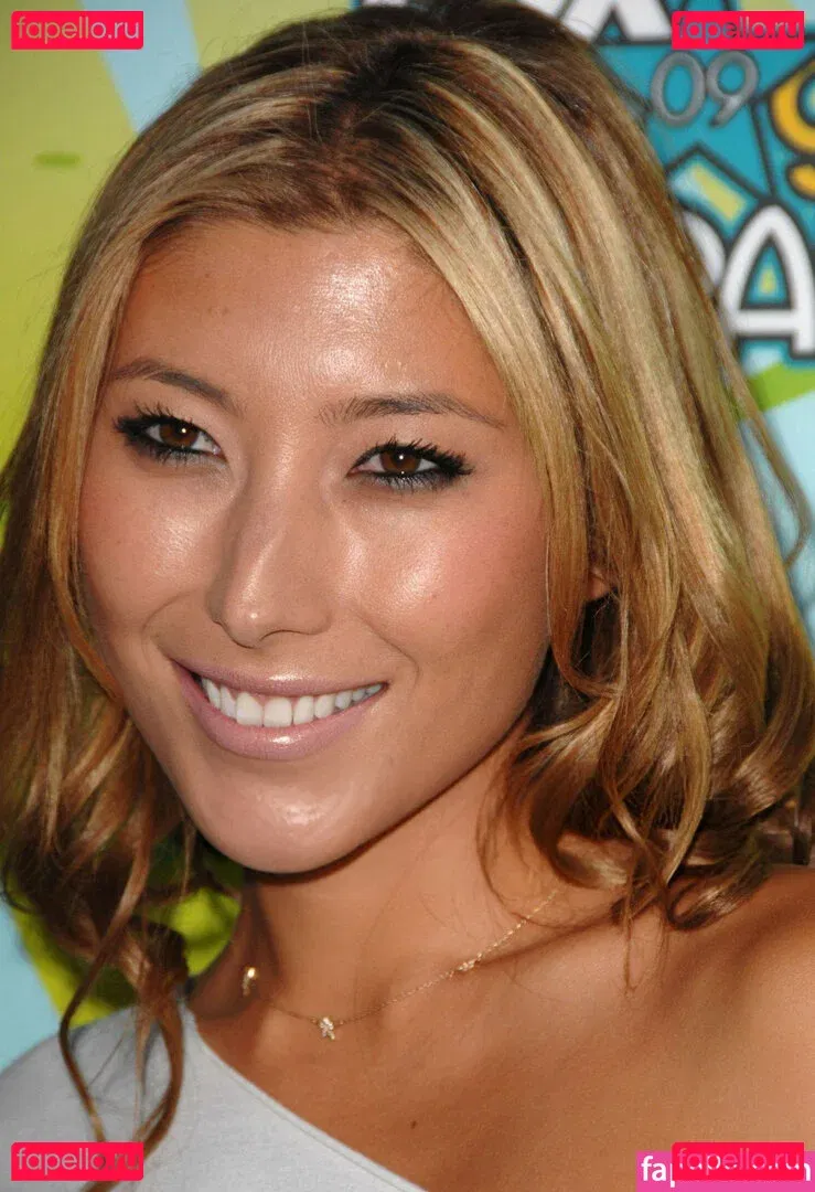 Dichen Lachman Onlyfans Photo Gallery 
