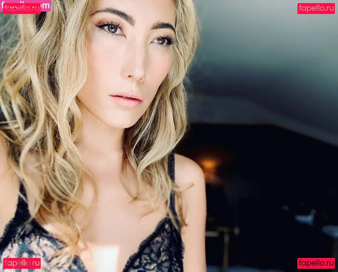 Dichen Lachman Onlyfans Photo Gallery 