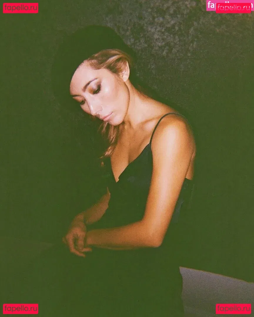 Dichen Lachman Onlyfans Photo Gallery 