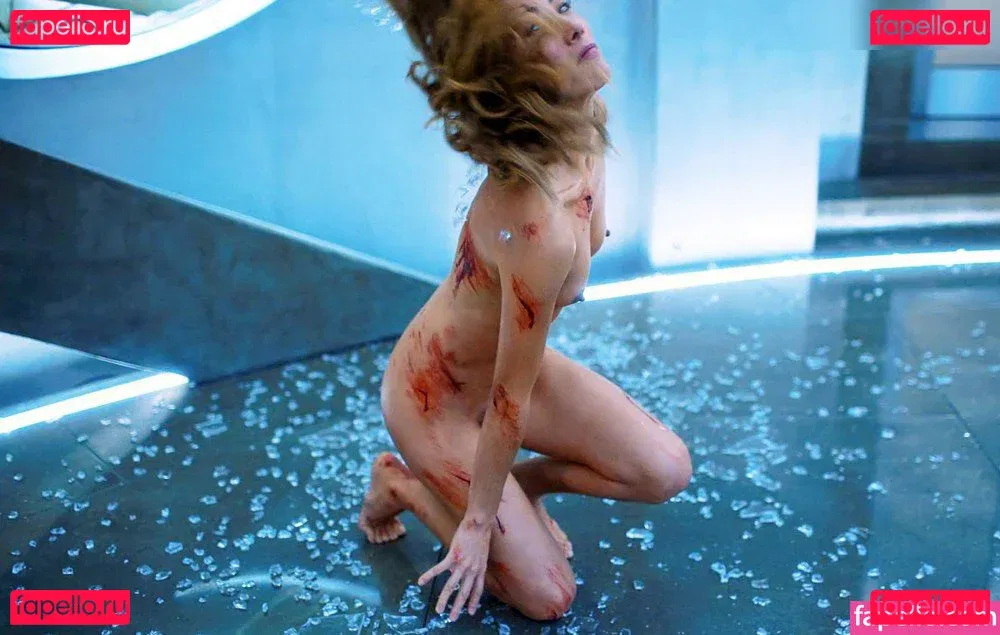 Dichen Lachman Onlyfans Photo Gallery 