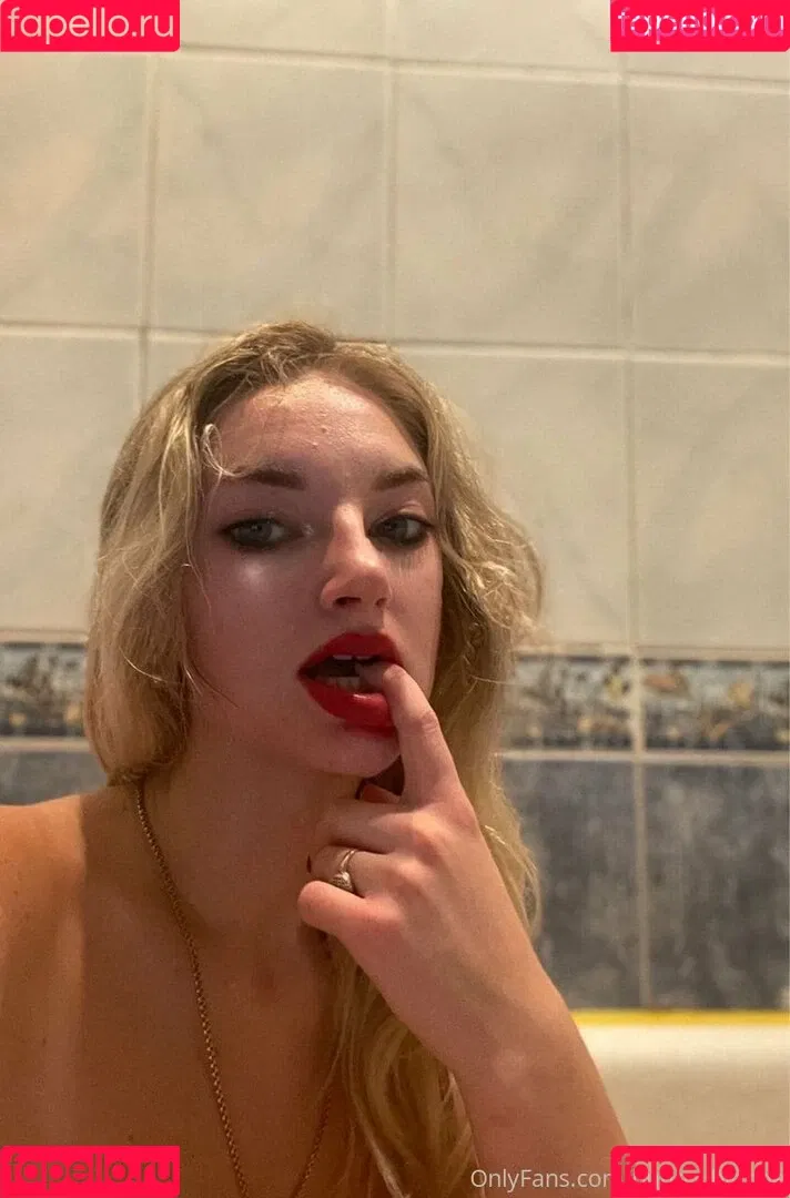 bunnyblondee Onlyfans Photo Gallery 