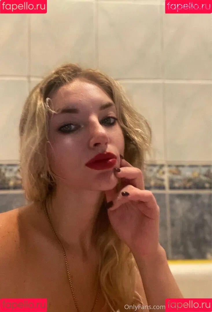 bunnyblondee Onlyfans Photo Gallery 