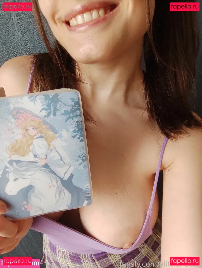 Alittlenekko Onlyfans Photo Gallery 