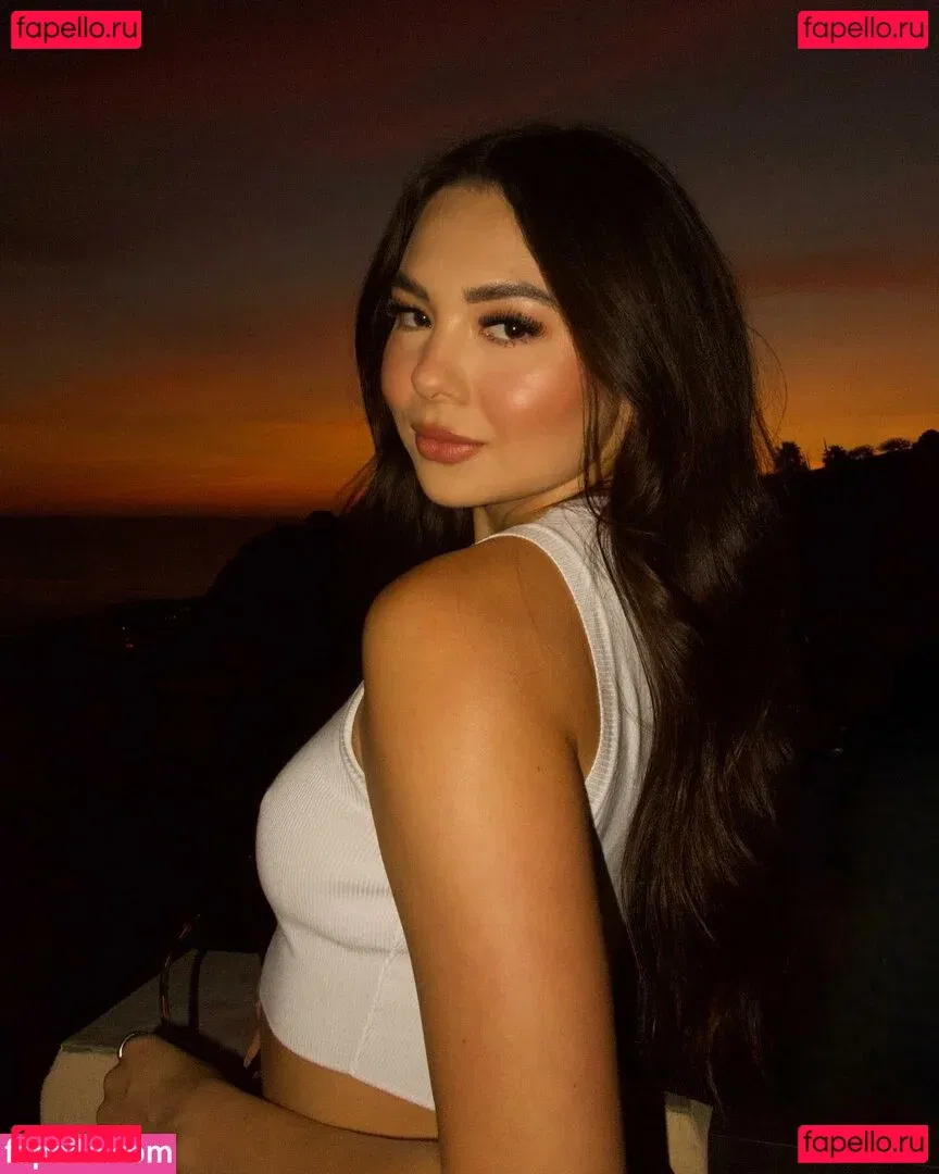 Lara Fraser Onlyfans Photo Gallery 