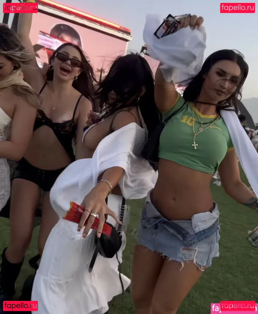 Lara Fraser Onlyfans Photo Gallery 