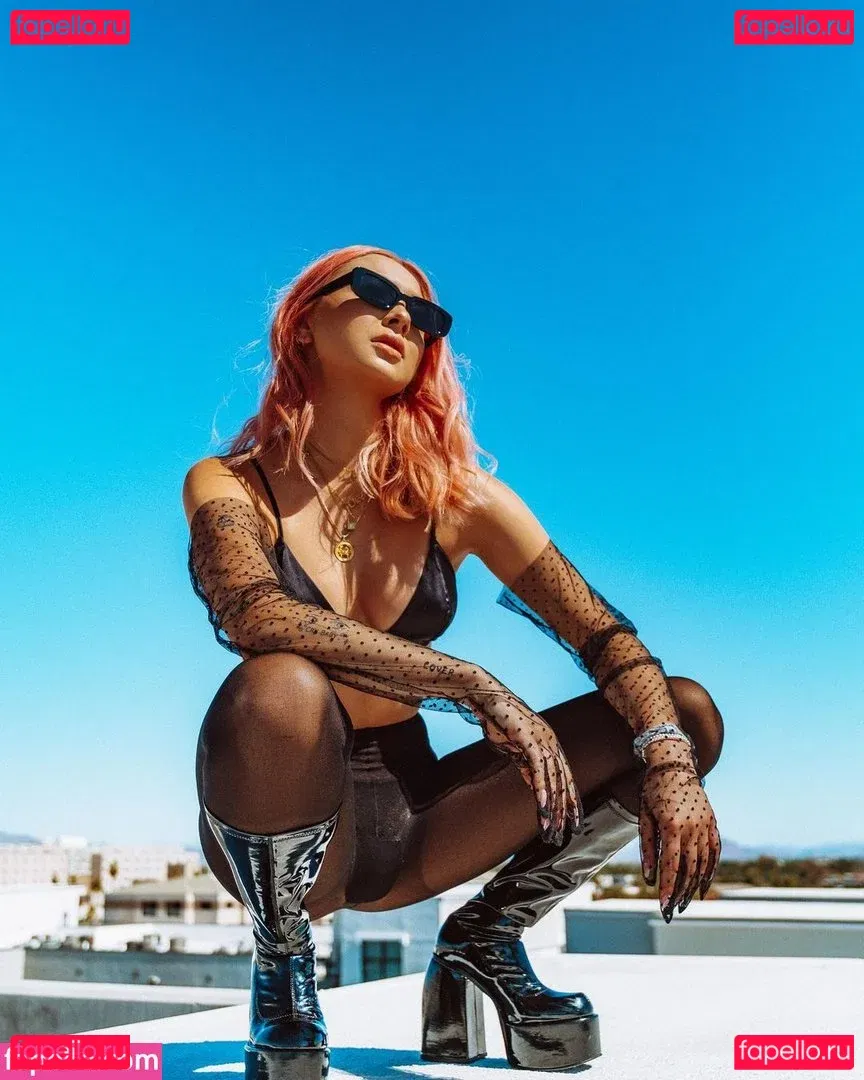 Lara Fraser Onlyfans Photo Gallery 