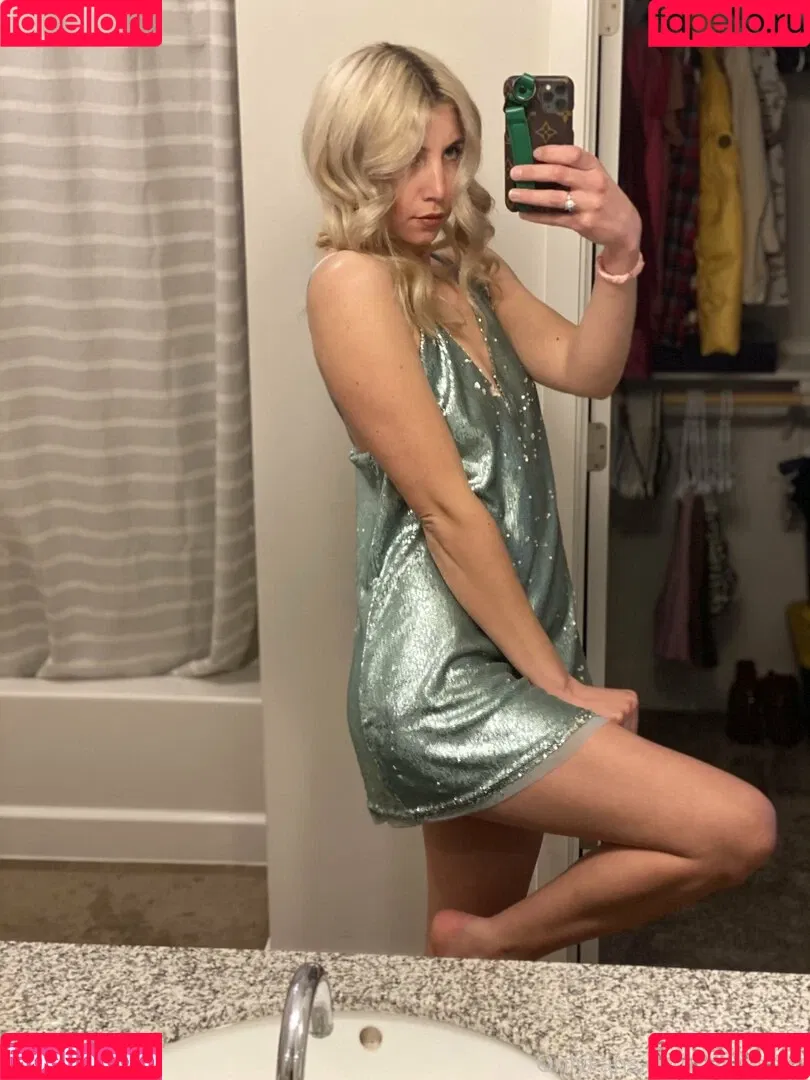 classyash Onlyfans Photo Gallery 