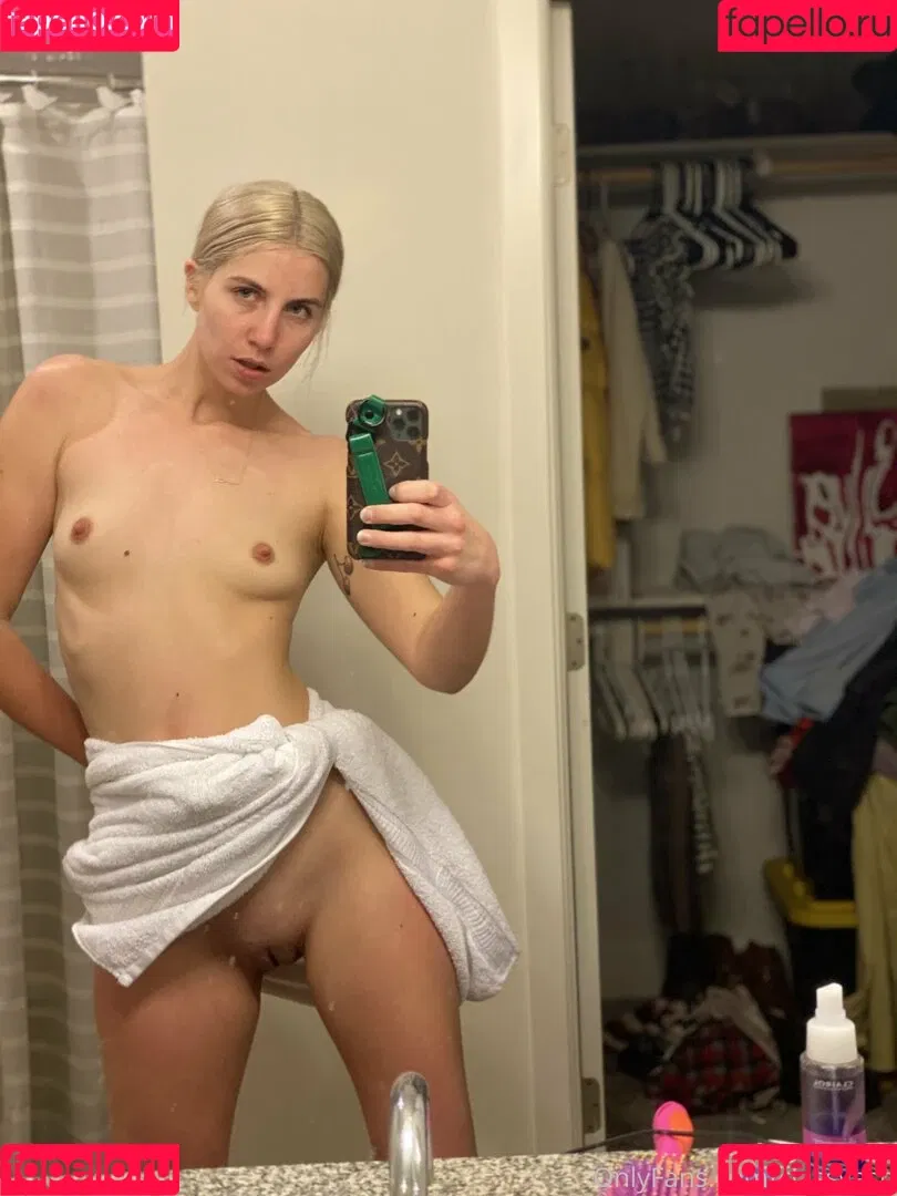 classyash Onlyfans Photo Gallery 