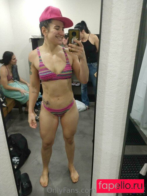 Ailin Perez Nude Onlyfans Photo 18
