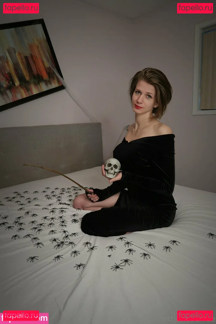 ScarlettJane92 Onlyfans Photo Gallery 