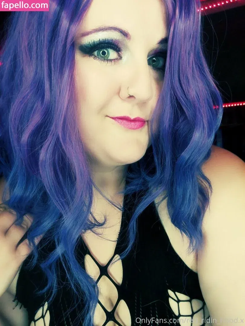 red_ridin_hood.x Onlyfans Photo Gallery 