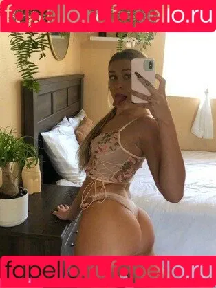 miahswrld Onlyfans Photo Gallery 