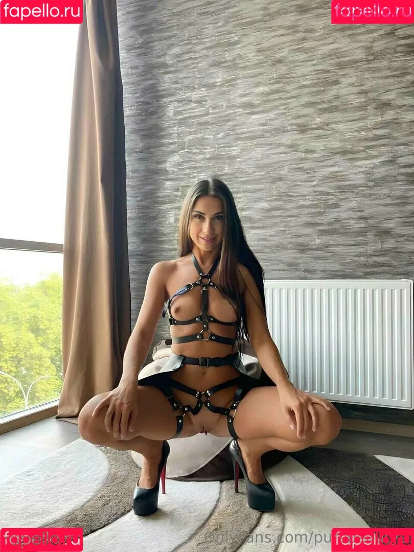 purebeautye Onlyfans Photo Gallery 