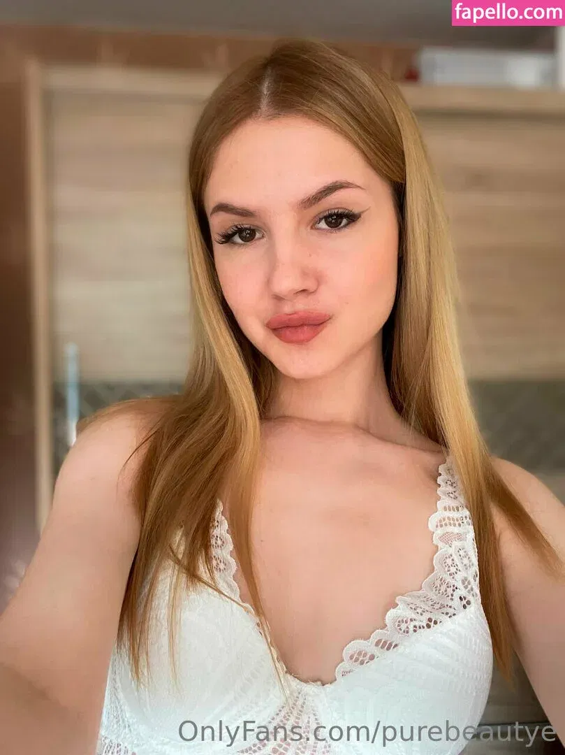 purebeautye Onlyfans Photo Gallery 