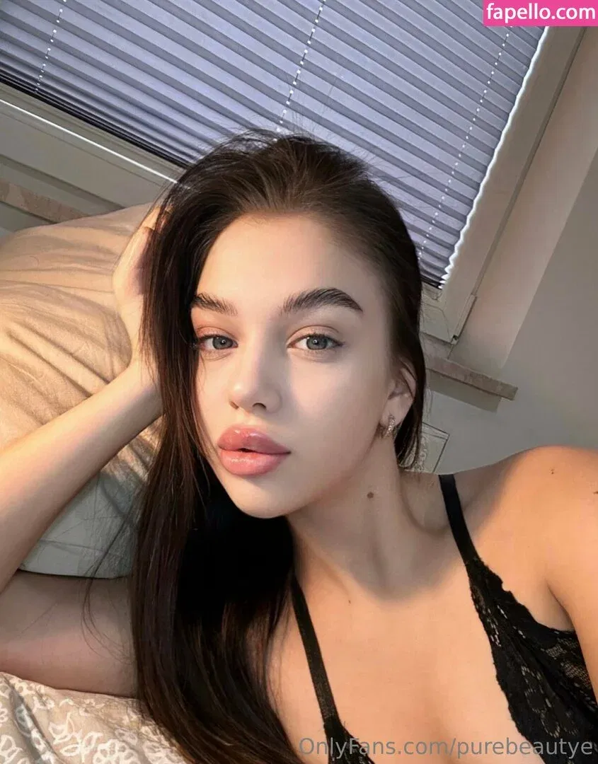 purebeautye Onlyfans Photo Gallery 