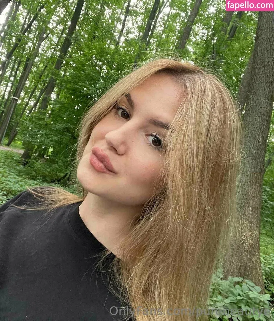purebeautye Onlyfans Photo Gallery 