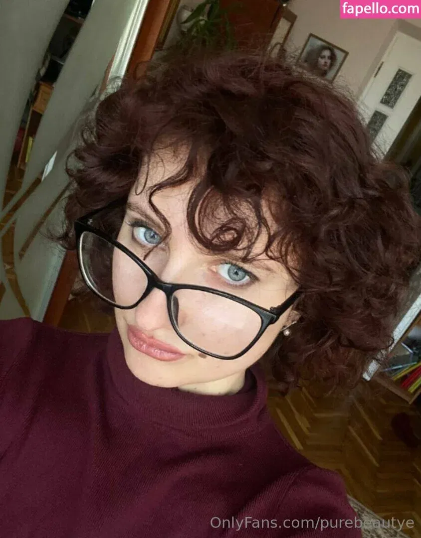 purebeautye Onlyfans Photo Gallery 