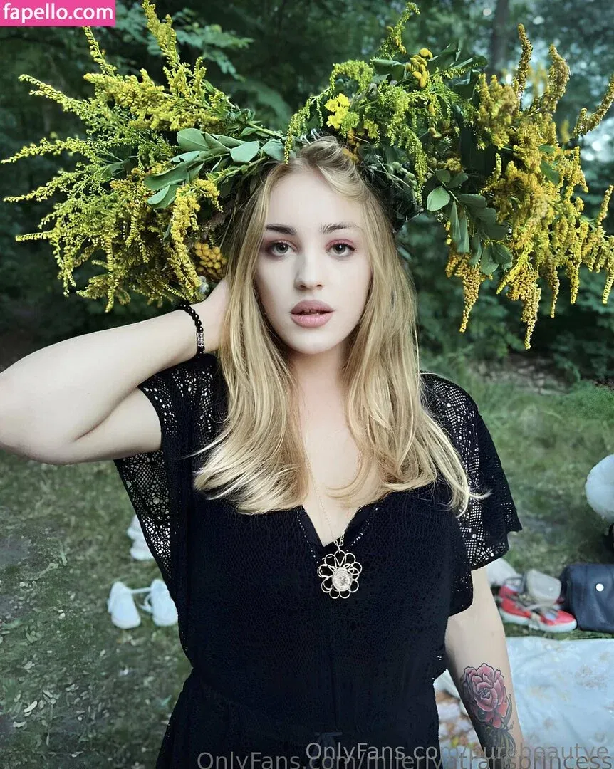 purebeautye Onlyfans Photo Gallery 