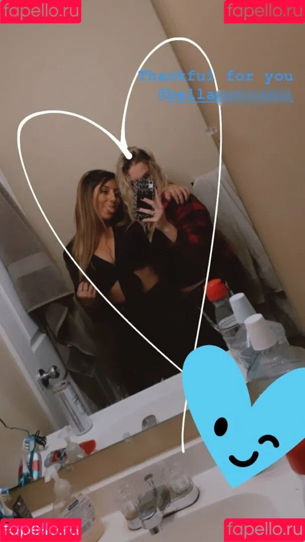 Julia & Olivia Onlyfans Photo Gallery 