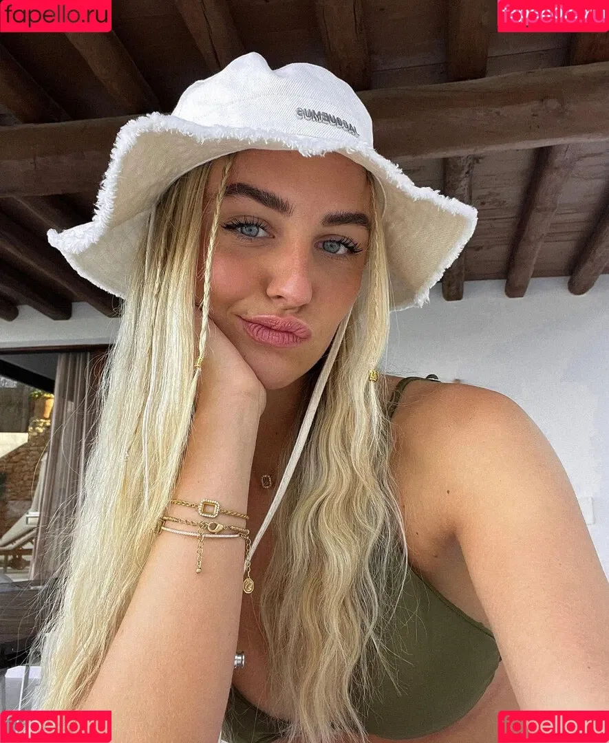 Lina Düren Onlyfans Photo Gallery 