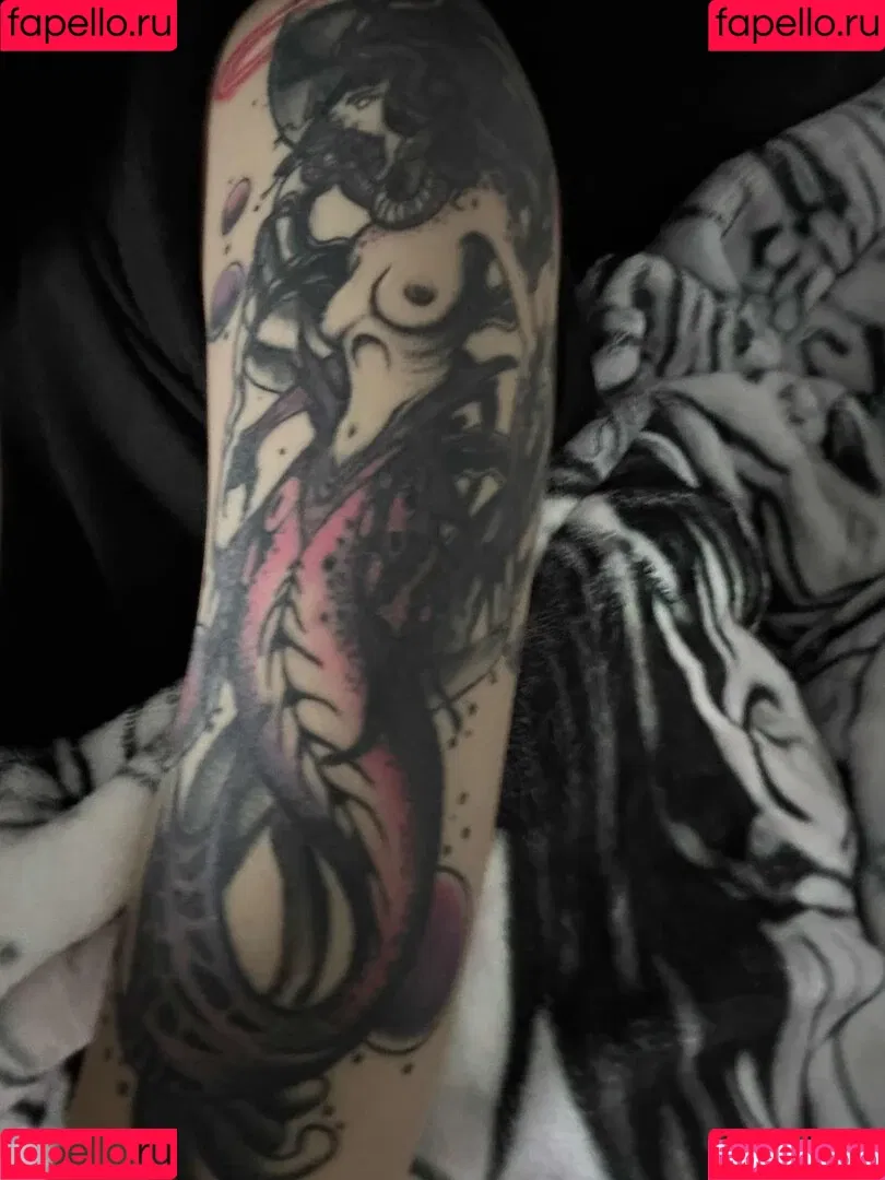 SunkissedSiren Onlyfans Photo Gallery 