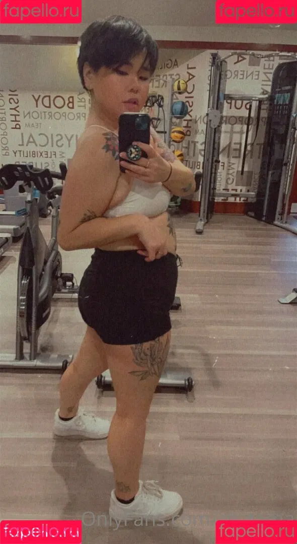zo_tama Onlyfans Photo Gallery 
