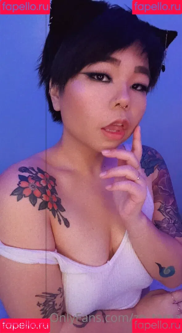 zo_tama Onlyfans Photo Gallery 
