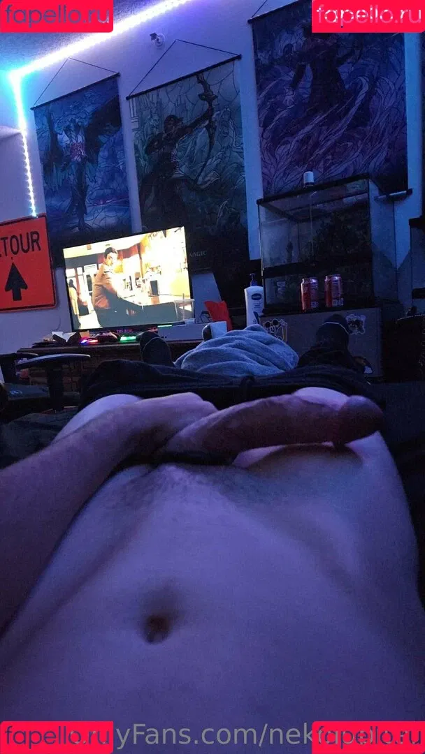 peachyshyboy Onlyfans Photo Gallery 