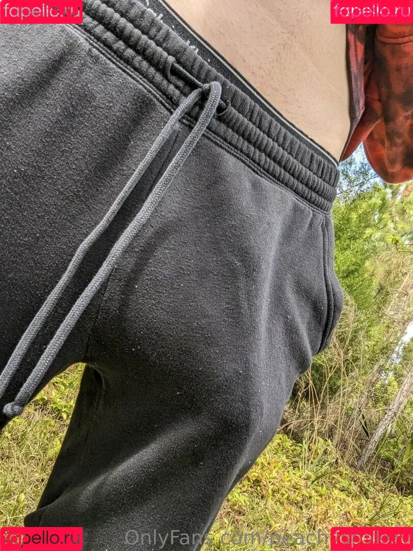 peachyshyboy Onlyfans Photo Gallery 