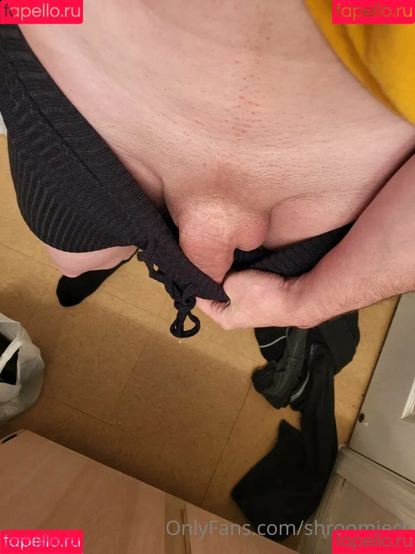 peachyshyboy Onlyfans Photo Gallery 