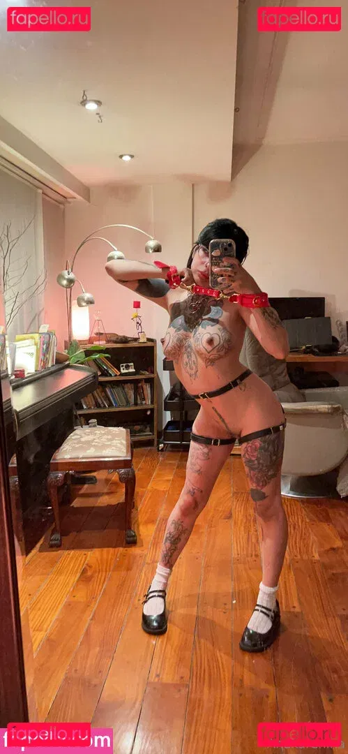 anakarenina Onlyfans Photo Gallery 