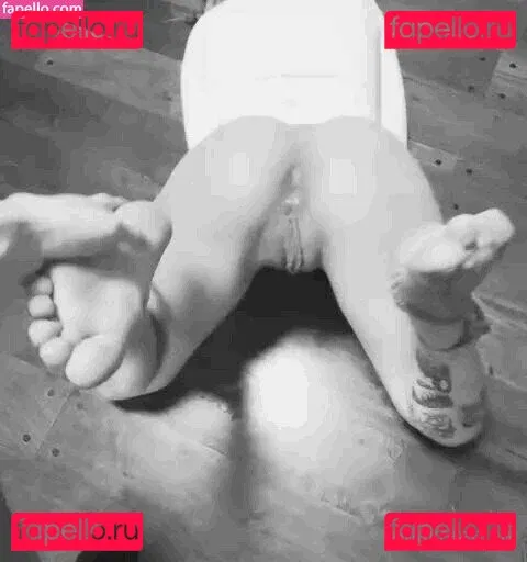 anakarenina Onlyfans Photo Gallery 