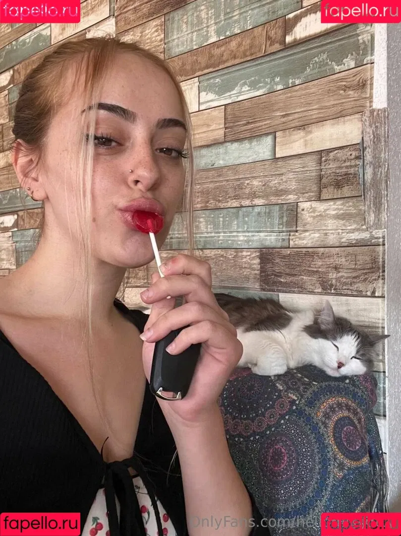 itssophiebby Onlyfans Photo Gallery 